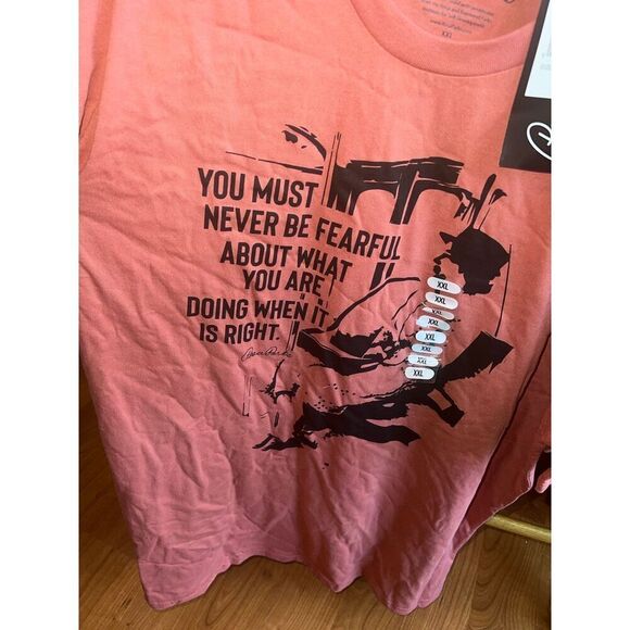 Rosa Parks Quote Graphic Tee XXL - Picture 4 of 5